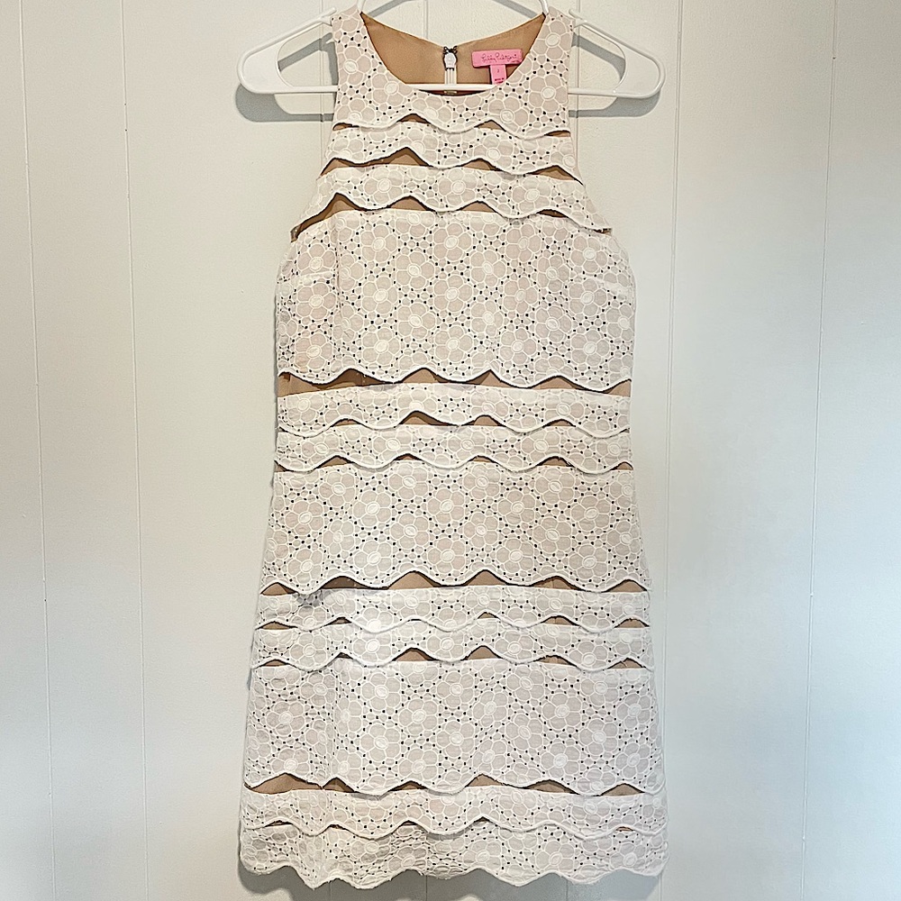 Lilly Pulitzer White Scallop Floral Lace Overlay Halter Neck Sleeveless Dress